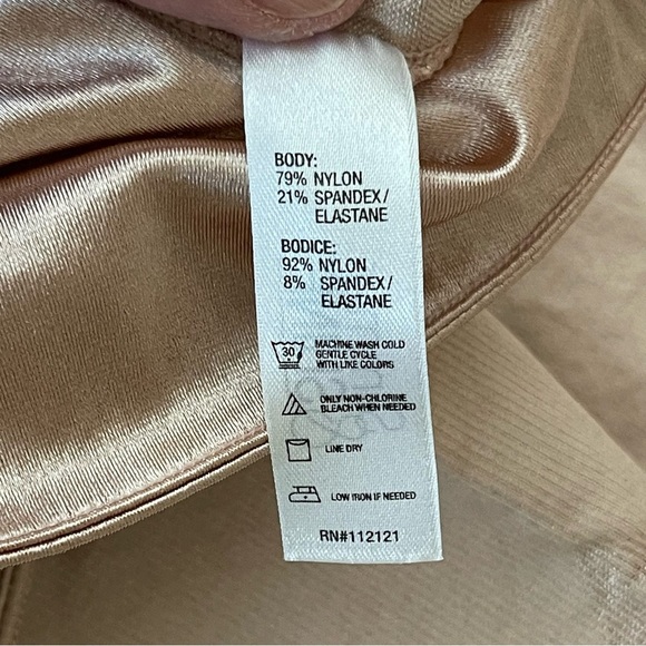 Spanx Slimmer & Shine Strapless Slip Shimmer Nude Champagne wedding date night - Picture 4 of 12